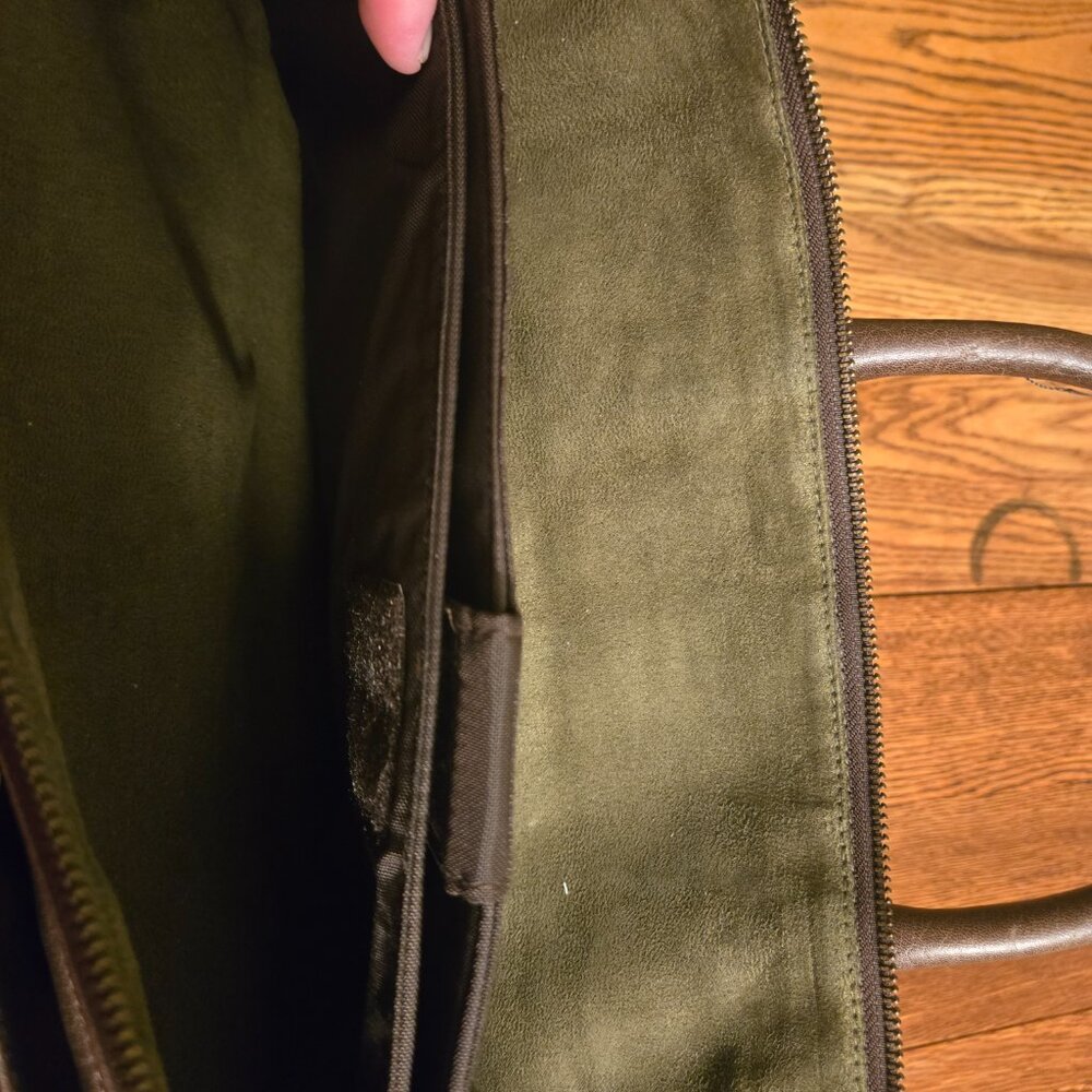 Matt & Nat Briefcase/Computer Bag - Picture 5 of 10